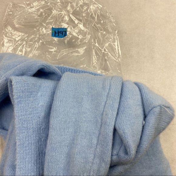 NWOT Cropped rainbow button wool blend sweater - Picture 7 of 7